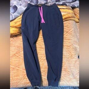 Night sky figs jogger scrub pants high waisted size medium